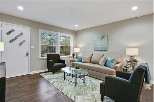 2980 Pasadena Drive, Decatur, GA 30032