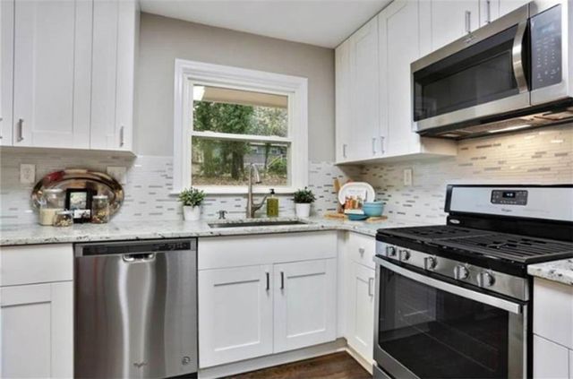 2980 Pasadena Drive, Decatur, GA 30032