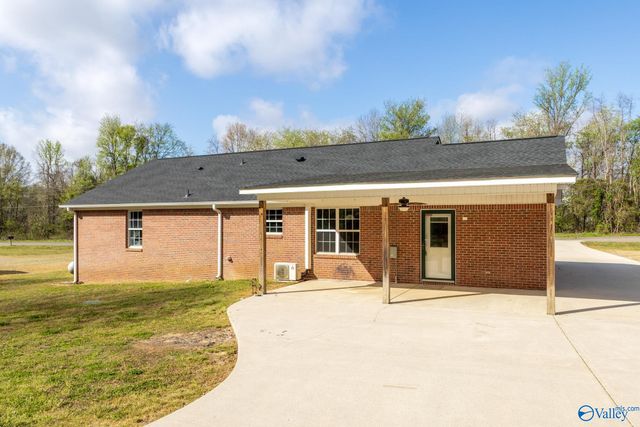 29536 Veto Road, Elkmont, AL 35620