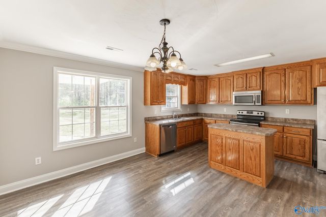 29536 Veto Road, Elkmont, AL 35620