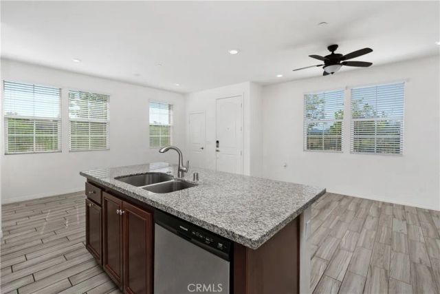 40410 Calle Real, Murrieta, CA 92563