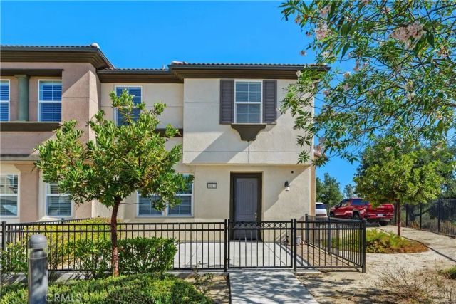 40410 Calle Real, Murrieta, CA 92563