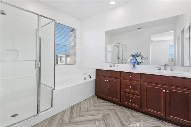 40410 Calle Real, Murrieta, CA 92563