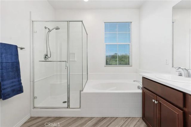 40410 Calle Real, Murrieta, CA 92563