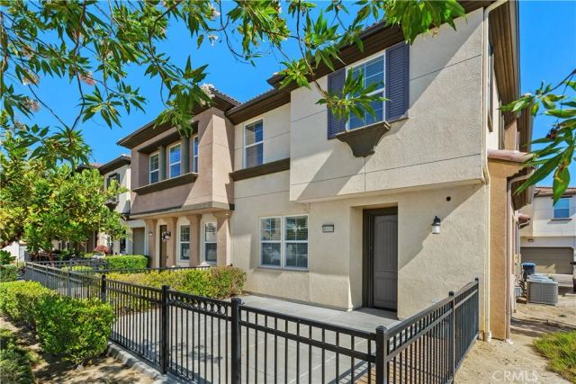 40410 Calle Real, Murrieta, CA 92563