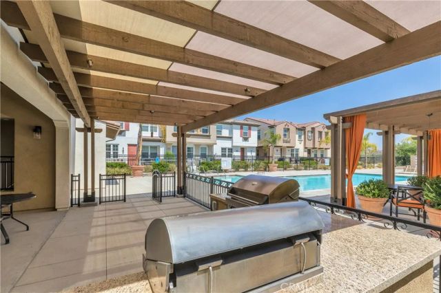 40410 Calle Real, Murrieta, CA 92563