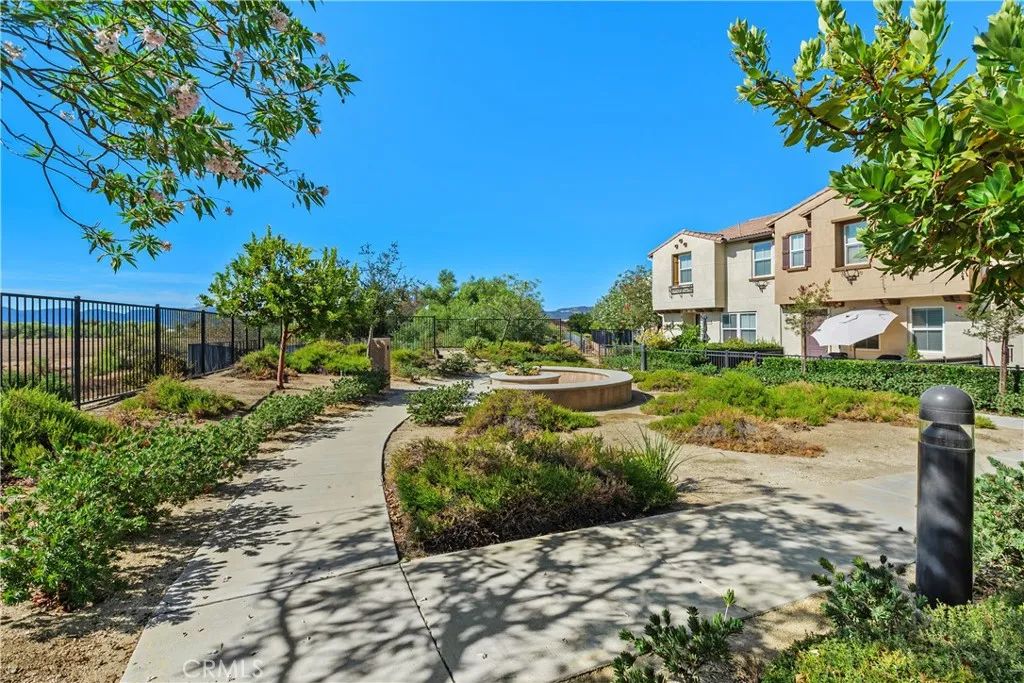 40410 Calle Real, Murrieta, CA 92563