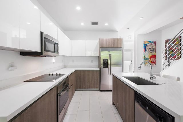 2477 NE 135th Street, North Miami, FL 33181