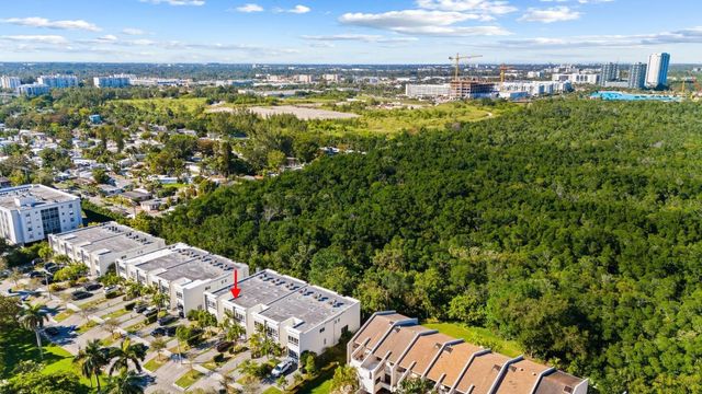 2477 NE 135th Street, North Miami, FL 33181