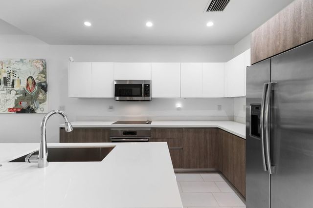 2477 NE 135th Street, North Miami, FL 33181