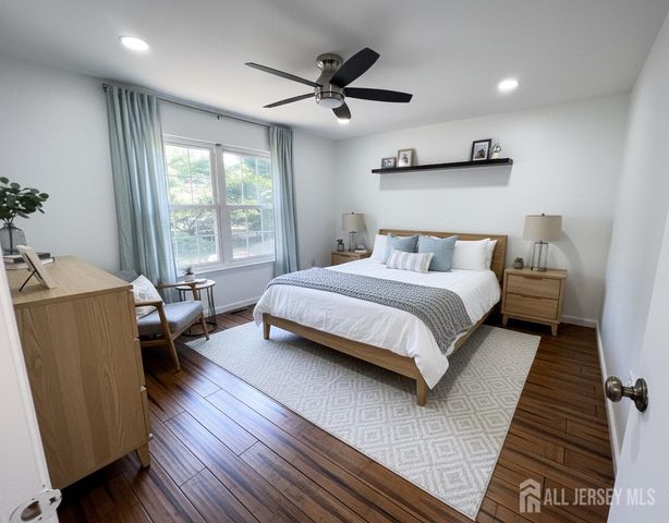 68 Delancy Court, North Brunswick, NJ 08902