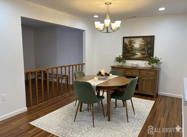 68 Delancy Court, North Brunswick, NJ 08902