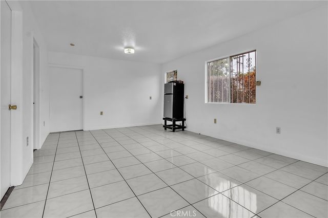 127 W 111th St, Los Angeles, CA 90061