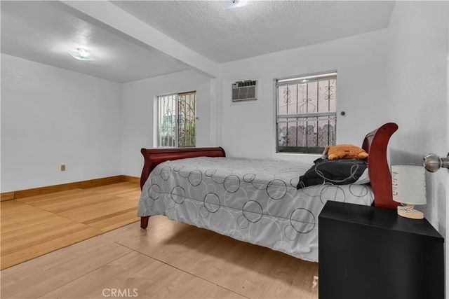 127 W 111th St, Los Angeles, CA 90061