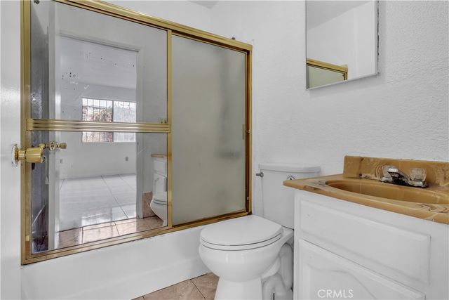 127 W 111th St, Los Angeles, CA 90061