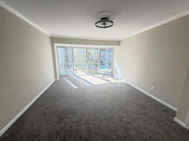 5050 Ambassador Way 212, Houston, TX 77056