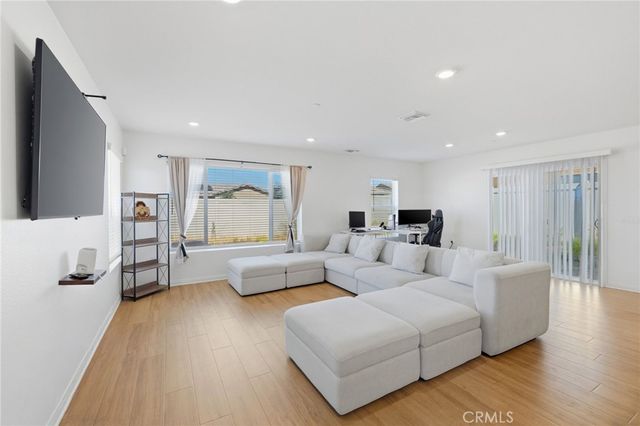 25457 Pine Ridge, Homeland, CA 92548