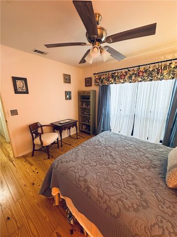 155 LInkside Drive, St Simons Island, GA 31522