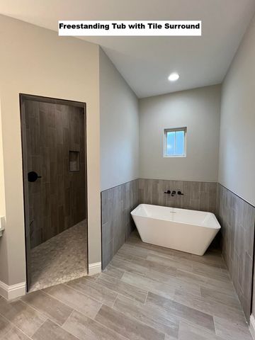 4646 Chanteuse Parkway, Crestview, FL 32539