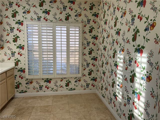 1136 Scenic Crest Drive, Henderson, NV 89052