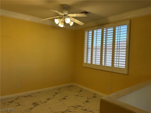 1136 Scenic Crest Drive, Henderson, NV 89052