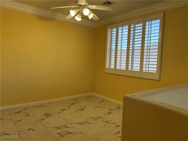 1136 Scenic Crest Drive, Henderson, NV 89052