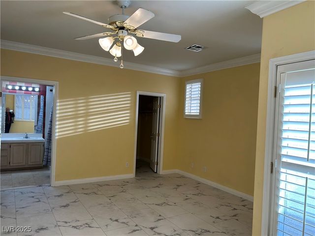 1136 Scenic Crest Drive, Henderson, NV 89052