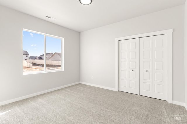 17749 N Hugh Glass Way, Nampa, ID 83687