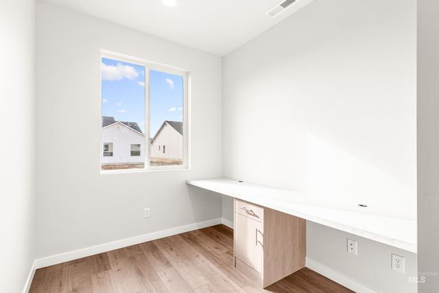 17749 N Hugh Glass Way, Nampa, ID 83687