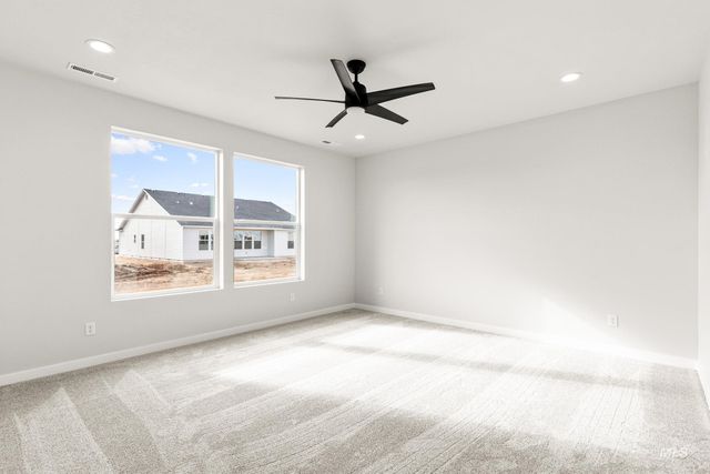 17749 N Hugh Glass Way, Nampa, ID 83687