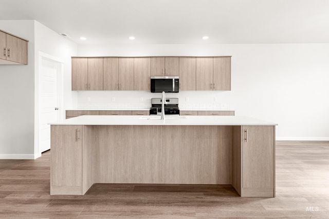 17749 N Hugh Glass Way, Nampa, ID 83687