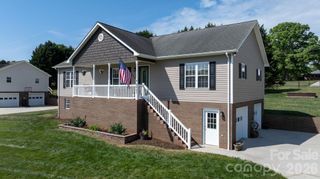 5087 South Oak Circle, Granite Falls, NC 28630
