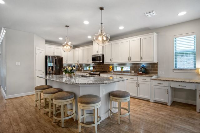 1120 8th Street, Argyle, TX 76226