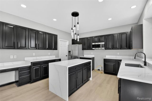 8862 Prairie Street, Ypsilanti, MI 48197