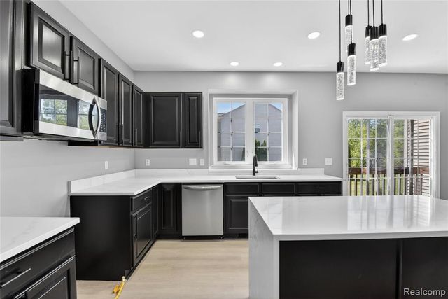 8862 Prairie Street, Ypsilanti, MI 48197
