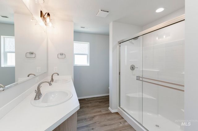 106 Golinda Ave, Caldwell, ID 83605