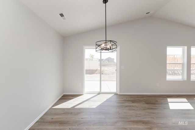 106 Golinda Ave, Caldwell, ID 83605