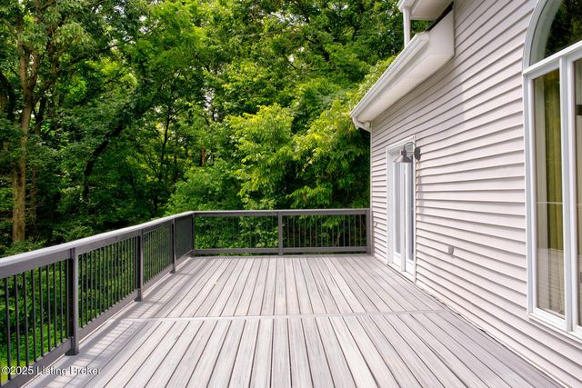 2901 S Pope Lick Rd, Louisville, KY 40299