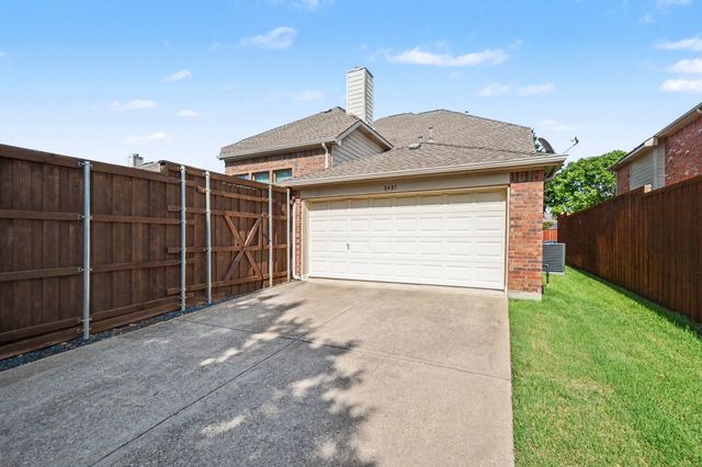 8481 Liverpool Lane, Frisco, TX 75036