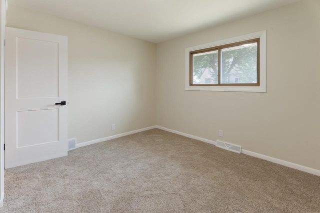 164 W Uncas AVENUE, Milwaukee, WI 53207