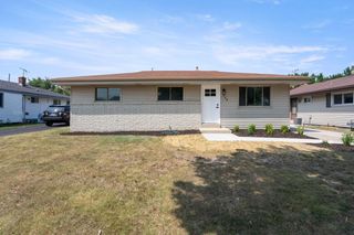 164 W Uncas AVENUE, Milwaukee, WI 53207