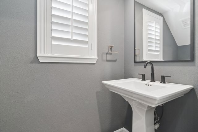 4905 Rockcreek Lane, Plano, TX 75024