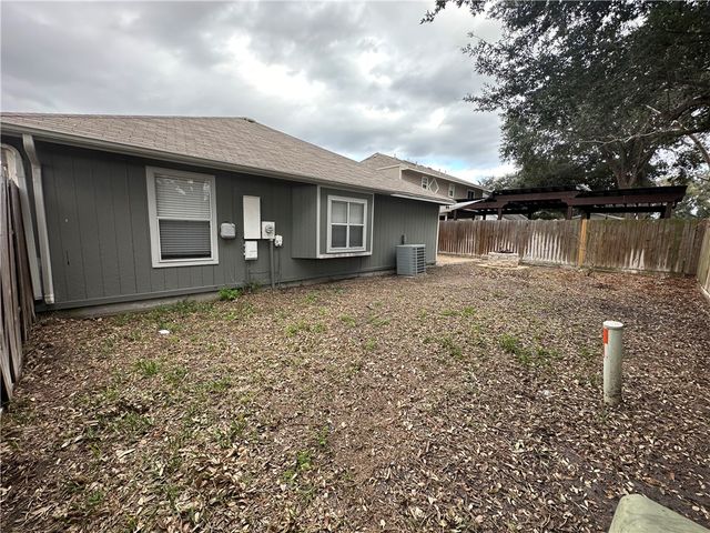 4525 Wapentate Dr, Corpus Christi, TX 78413