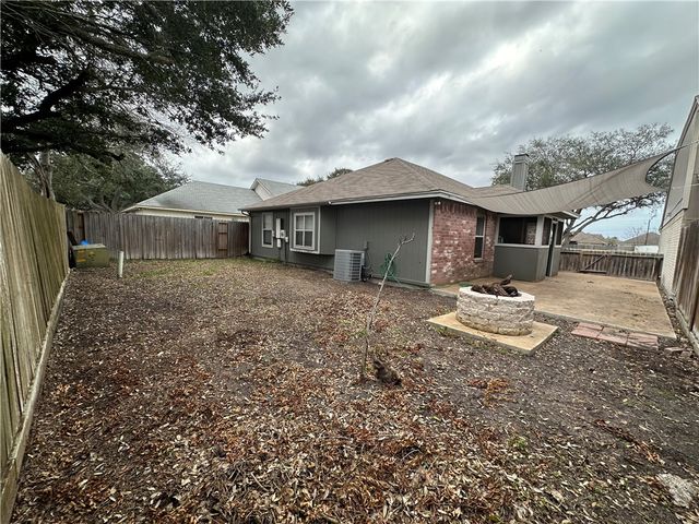 4525 Wapentate Dr, Corpus Christi, TX 78413