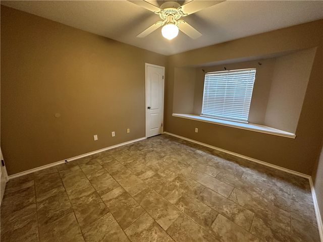 4525 Wapentate Dr, Corpus Christi, TX 78413