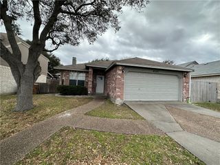 4525 Wapentate Dr, Corpus Christi, TX 78413
