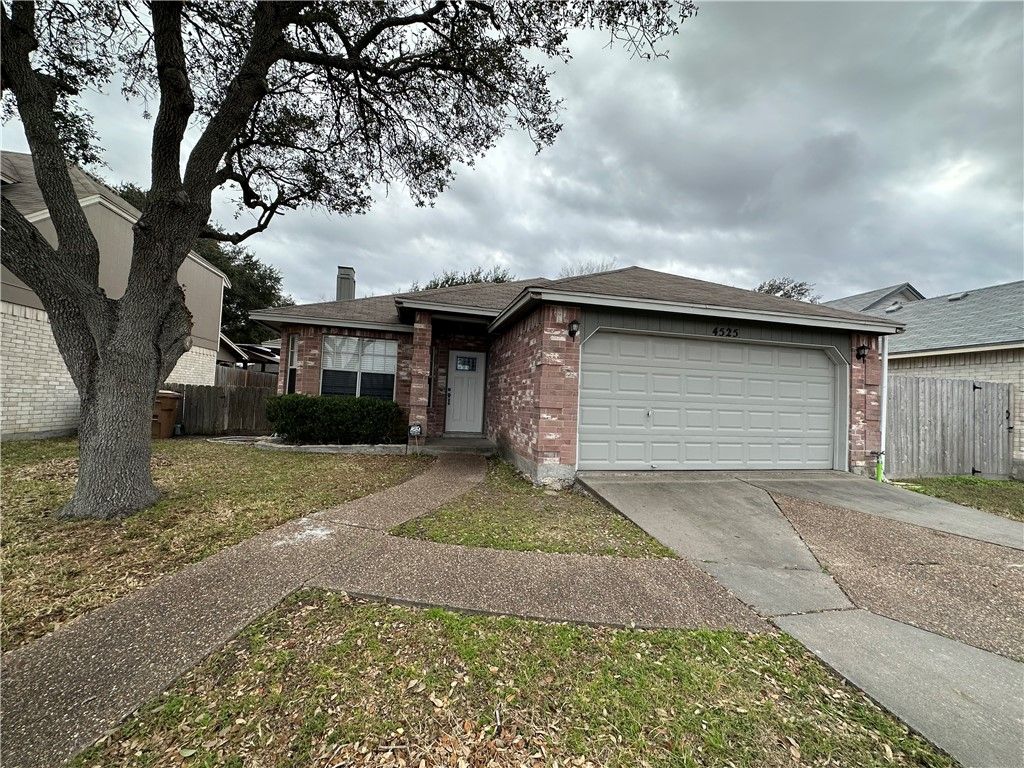 4525 Wapentate Dr, Corpus Christi, TX 78413