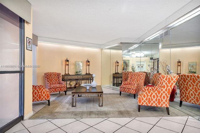 1300 Saint Charles Place L12, Pembroke Pines, FL 33026