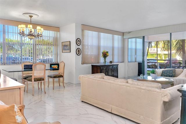 1300 Saint Charles Place L12, Pembroke Pines, FL 33026