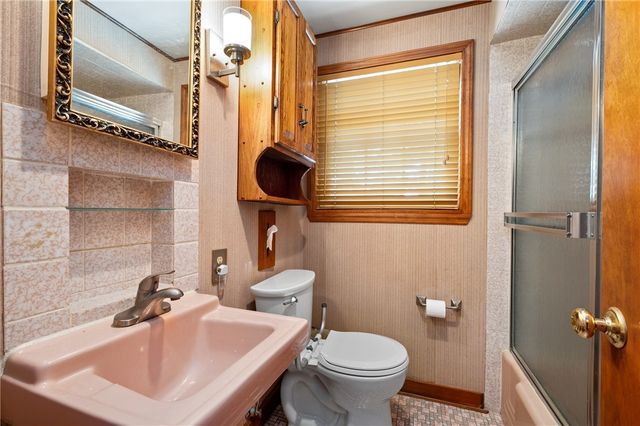 369 Haugh Drive, Mccandless, PA 15237